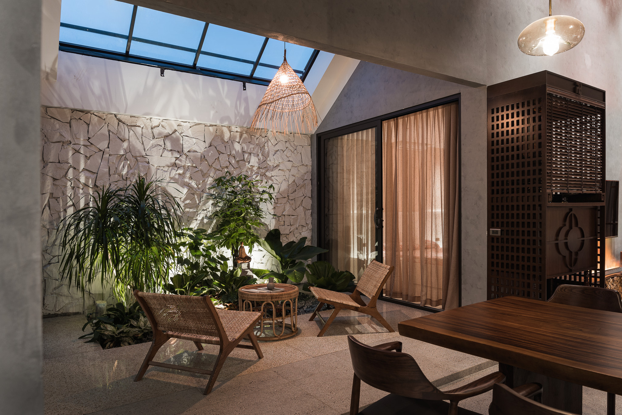 AN HOUSE CAFE - Image 23