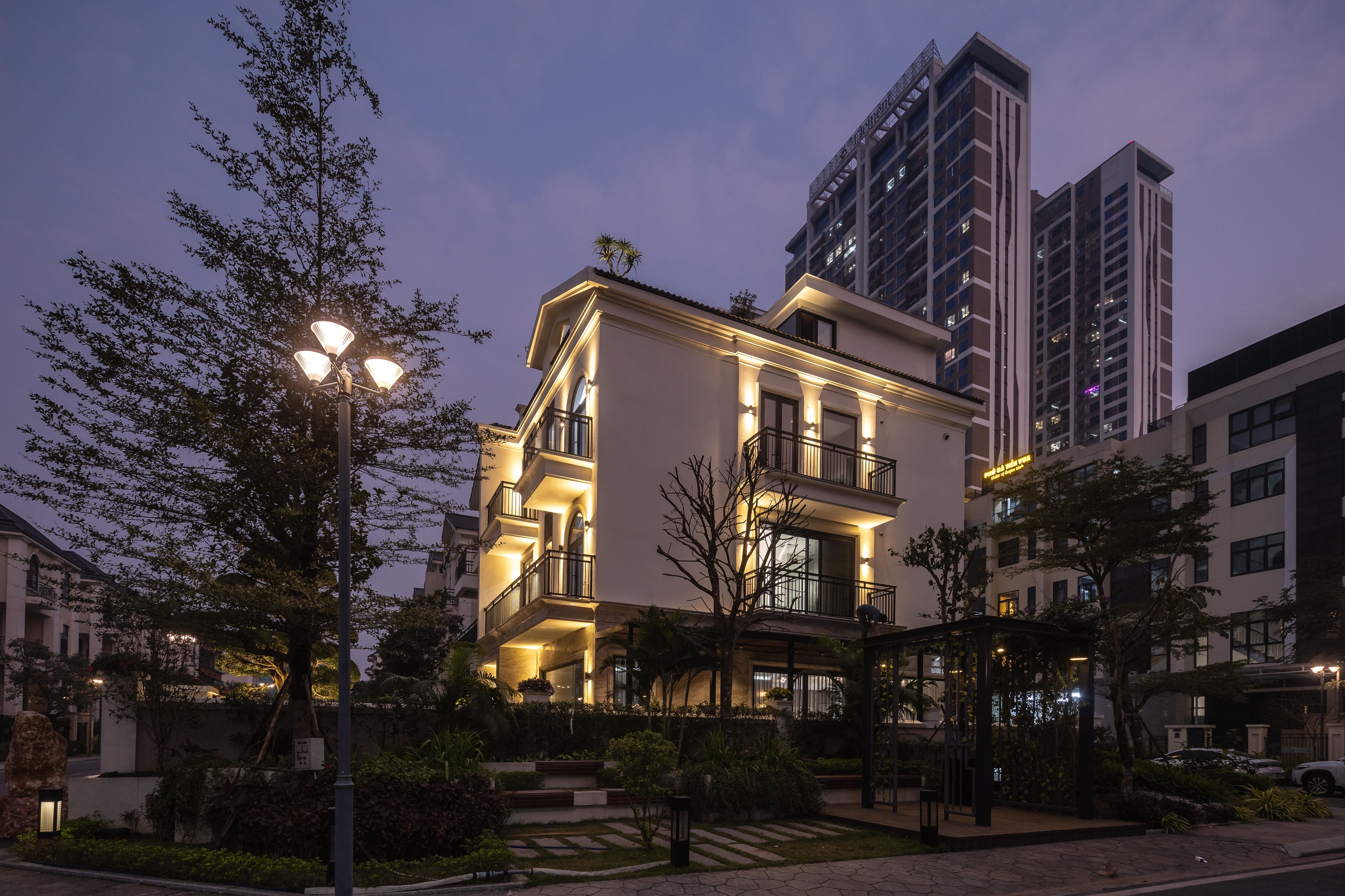 STARLAKE RESIDENTIAL COMPLEX - Image 12