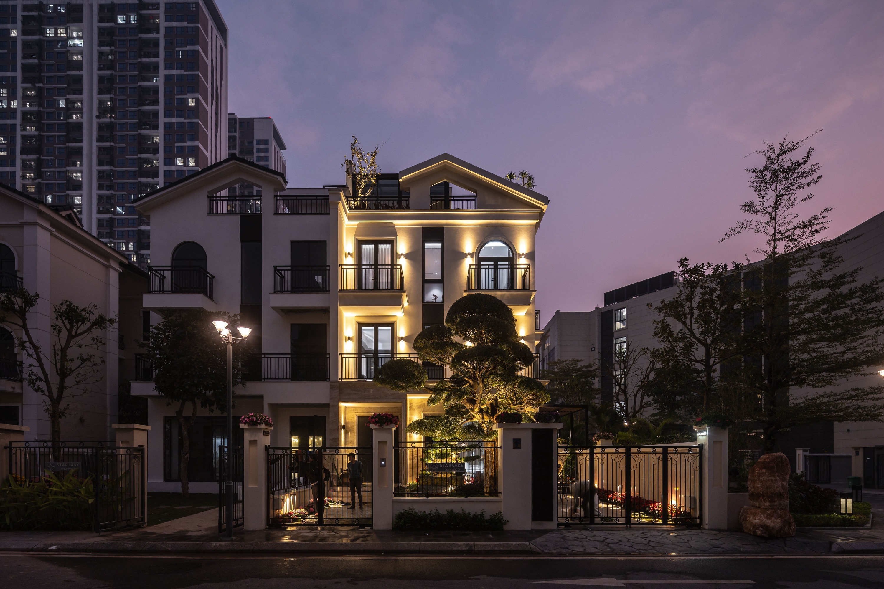STARLAKE RESIDENTIAL COMPLEX - Image 15