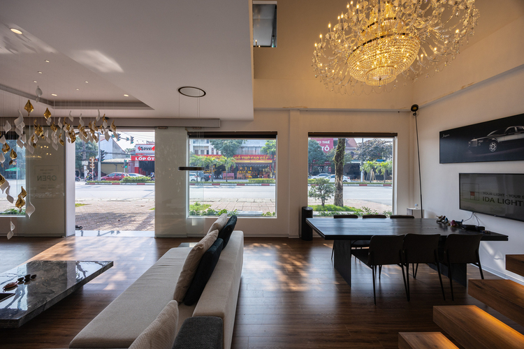IDA LIGHTING SHOWROOM - Image 42