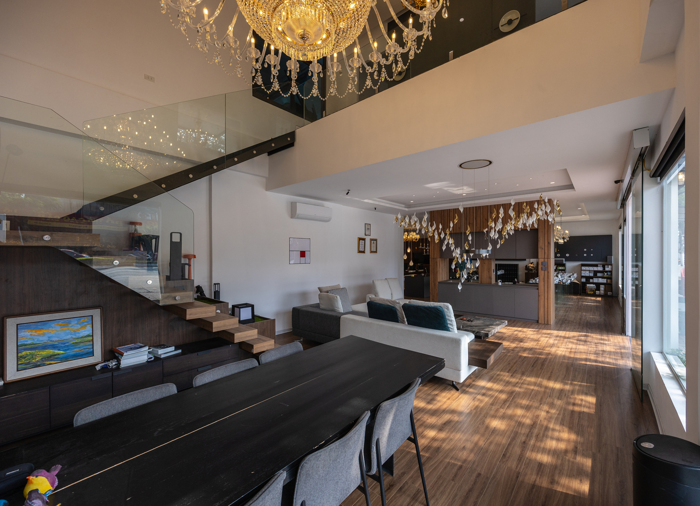IDA LIGHTING SHOWROOM - Image 49