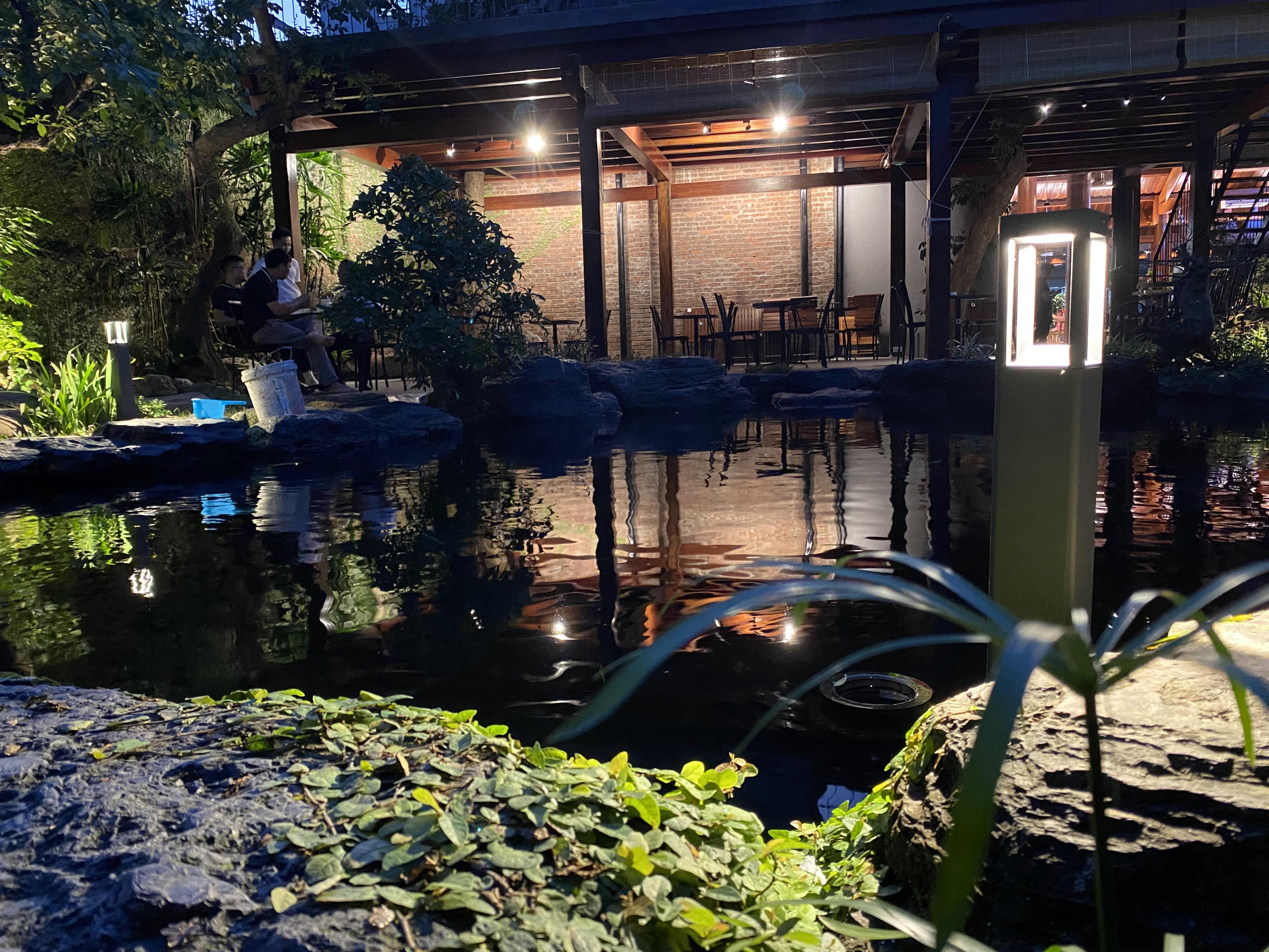 KOI CAFE - Image 11